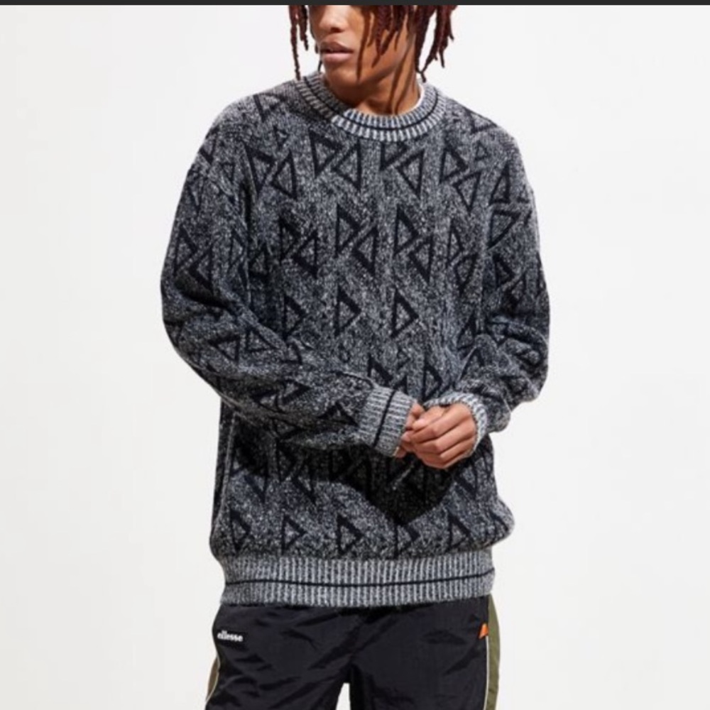 Urban Outfitters Mens O'Hanlon Mills geo crew neck sweater SZ S